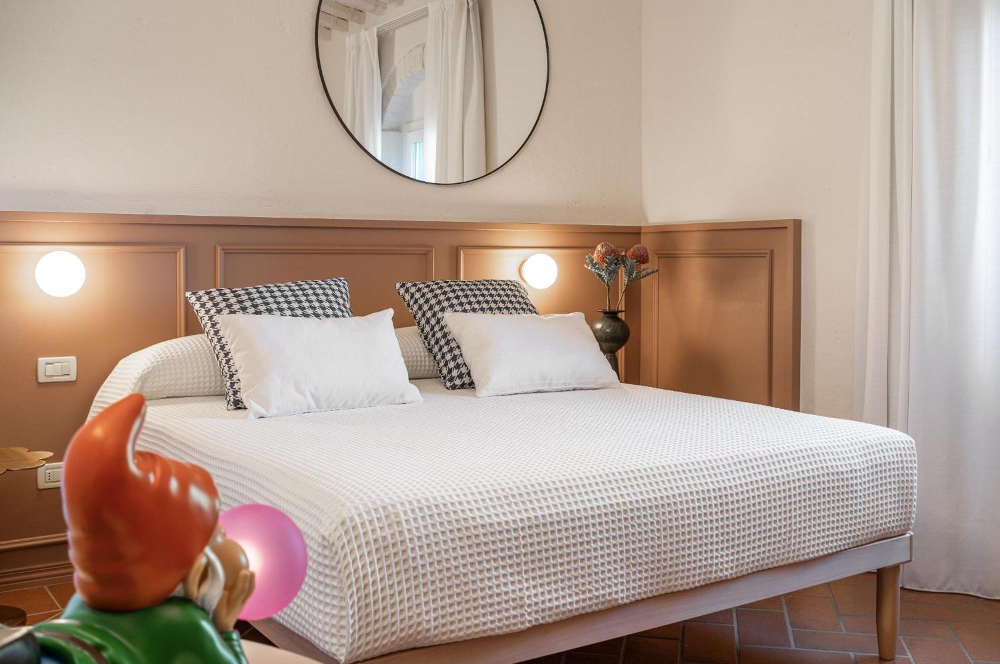 Scarlea Rooms Cecina  Exterior foto